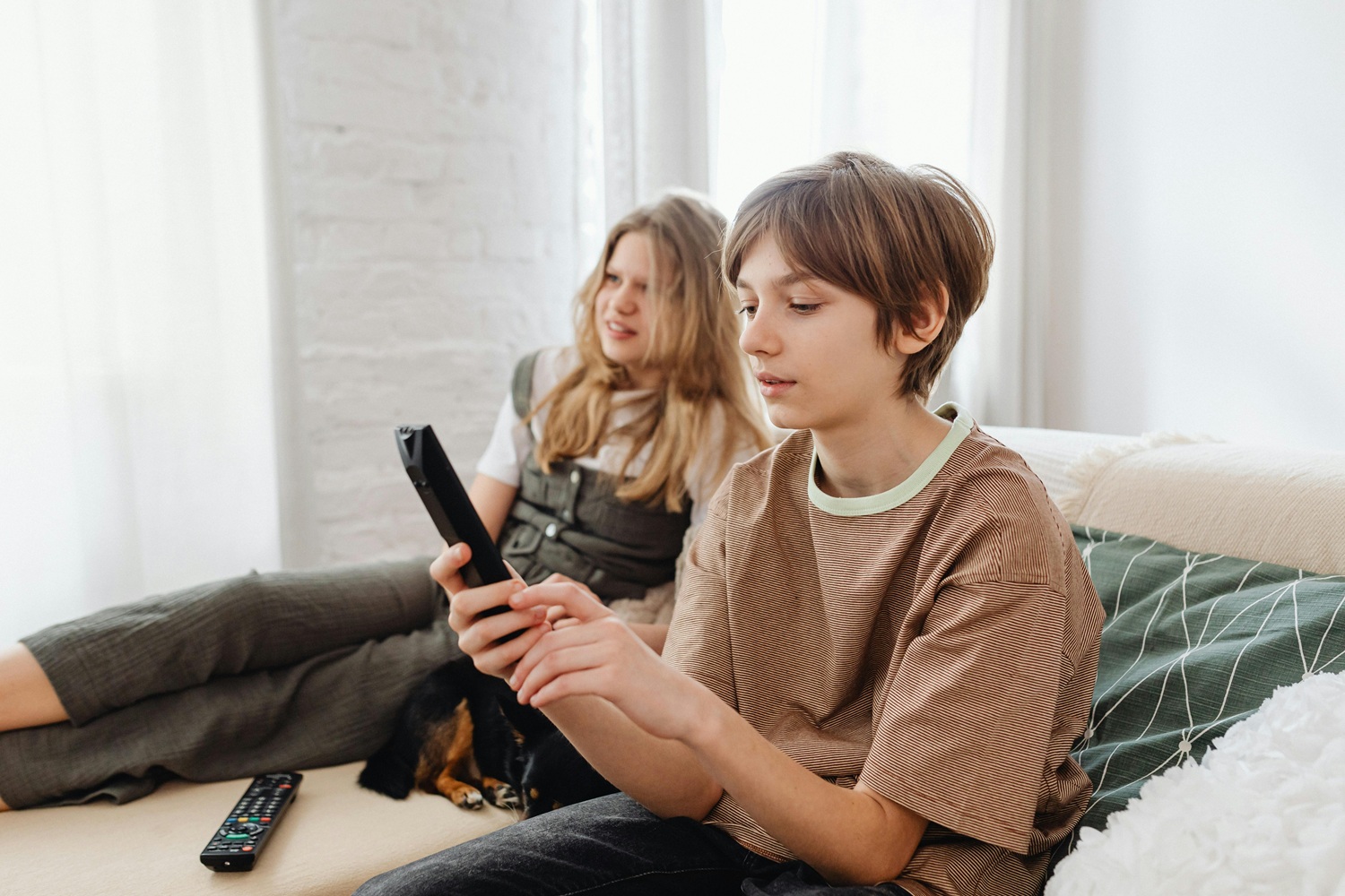 Vis daugiau vaikų susiduria su regos problemomis: gydytoja įvardija pagrindines priežastis