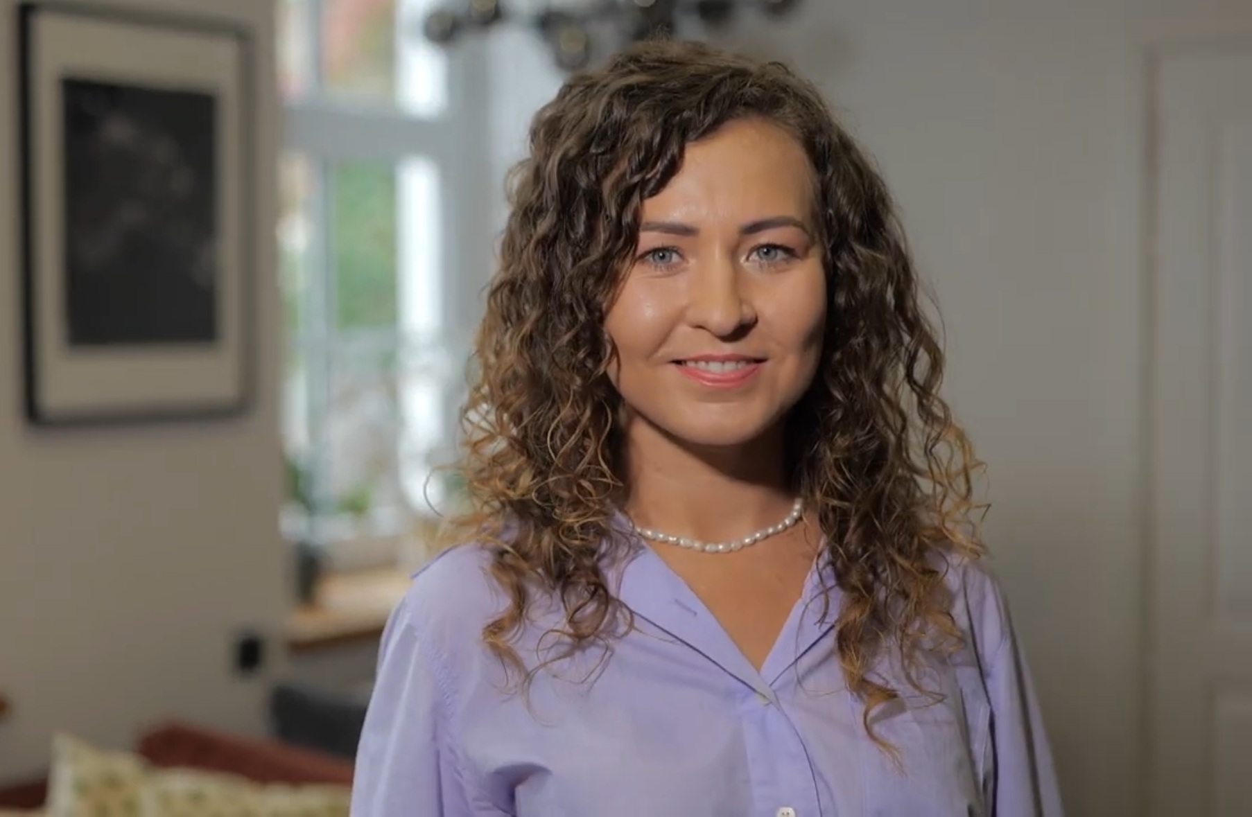 Verslininkė Dovilė Grabauskė: apie verslo pradžią ir kaip padėti savo garbanoms