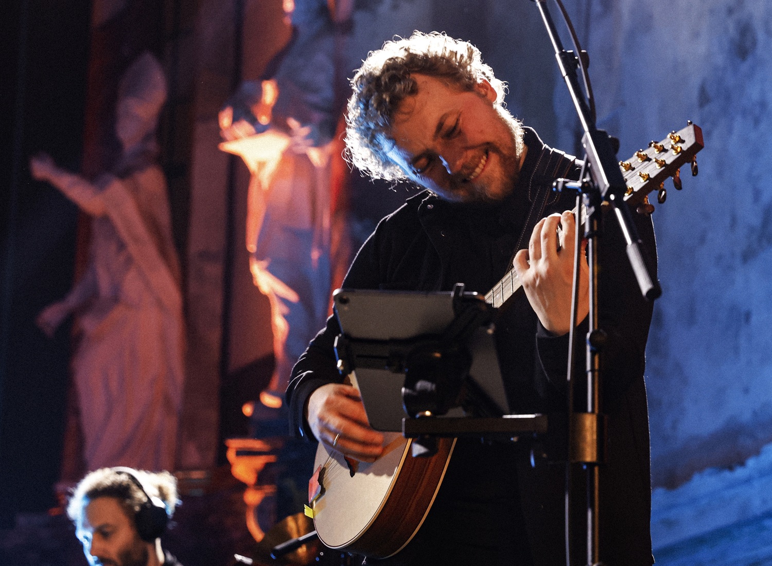 Saulius Petreikis pristato du jaukius šventinius klipus Saulius Petreikis pristato du jaukius šventinius klipus