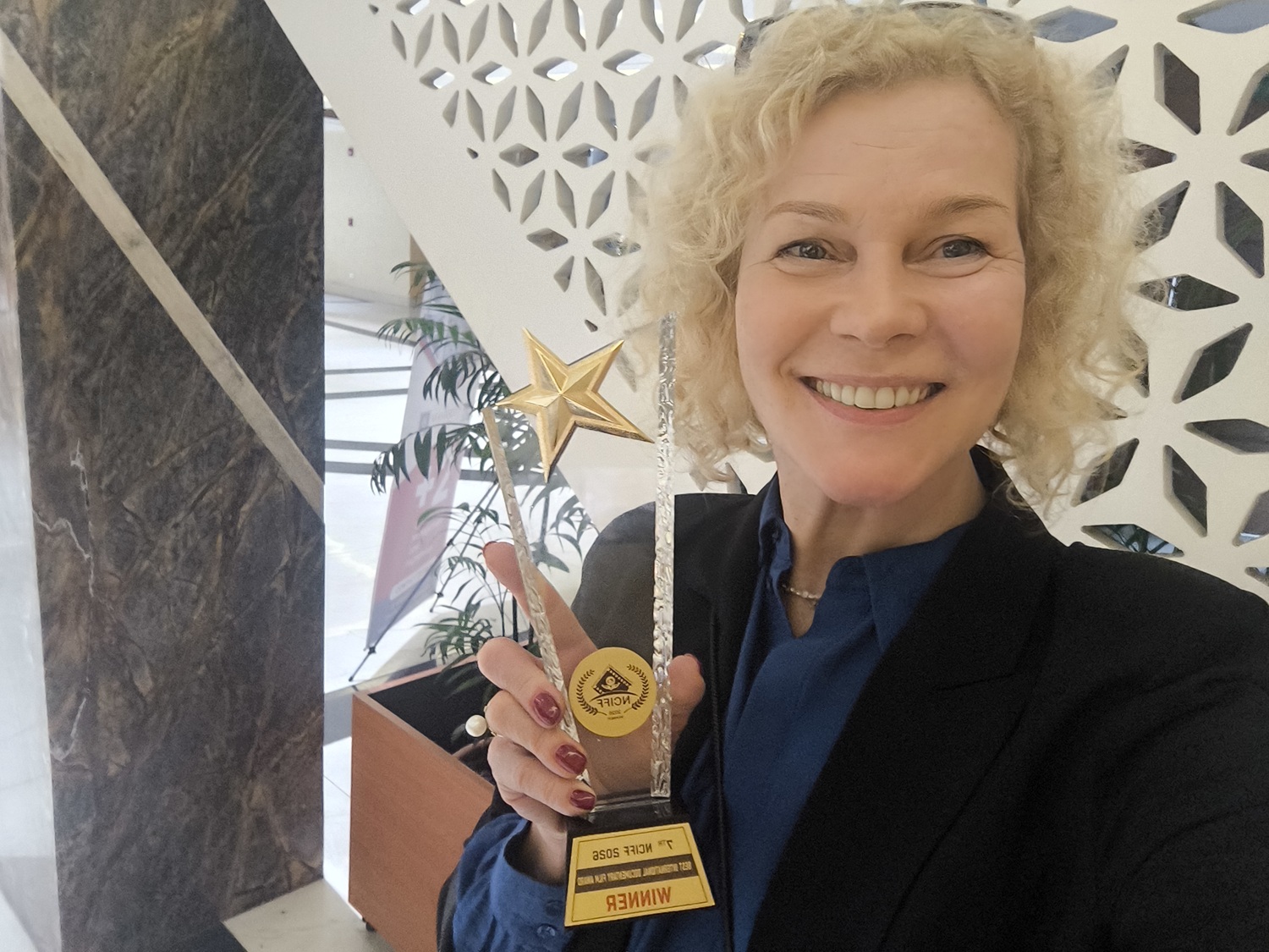 Giedrės Genevičiūtės „Galva“ iš Nepalo tarptautinio kino festivalio parsiveža geriausio dokumentinio filmo apdovanojimą 