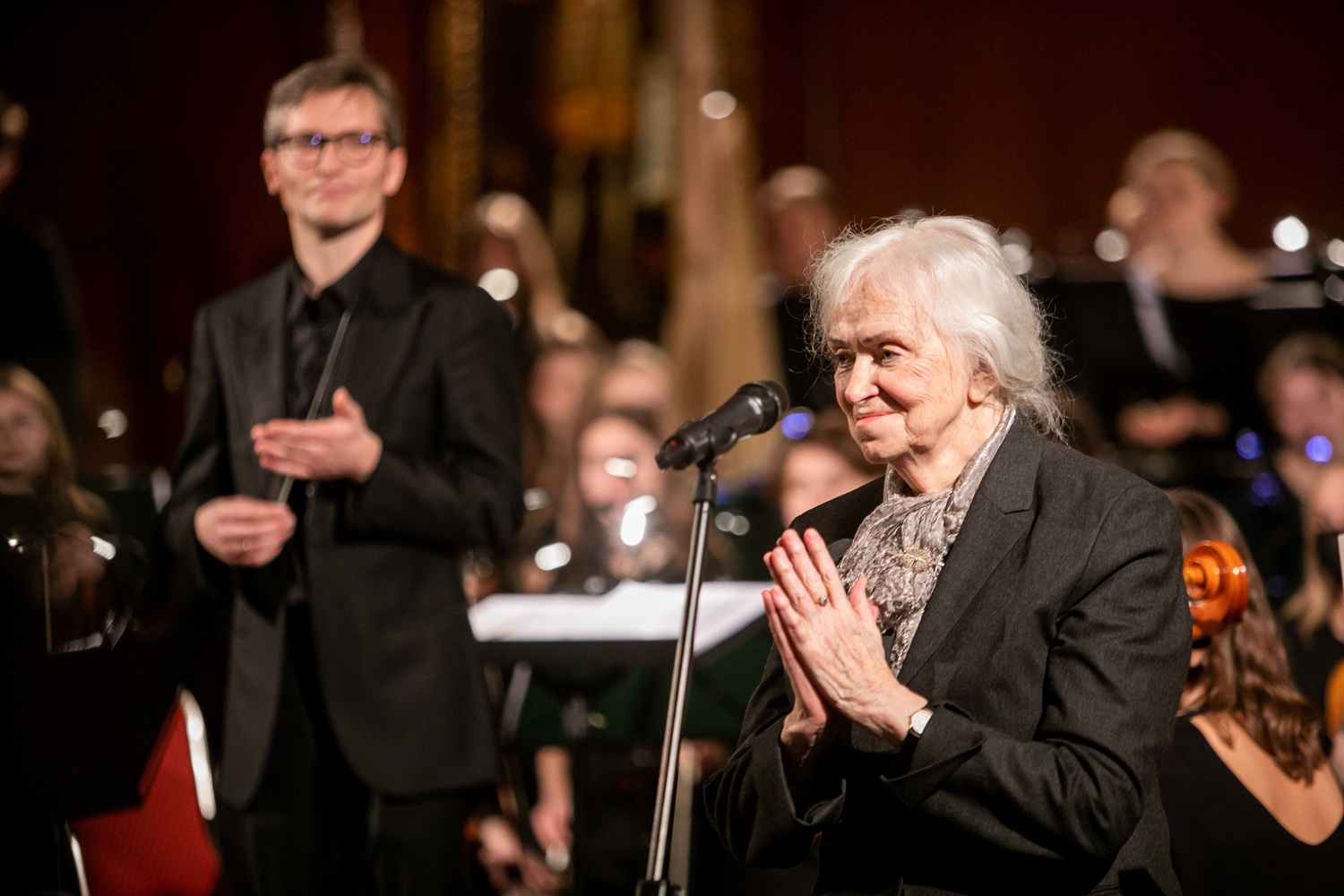 Poetė Ramutė Skučaitė: „Tai – visai ne pasakaitė, įsitikinsit paskaitę!“