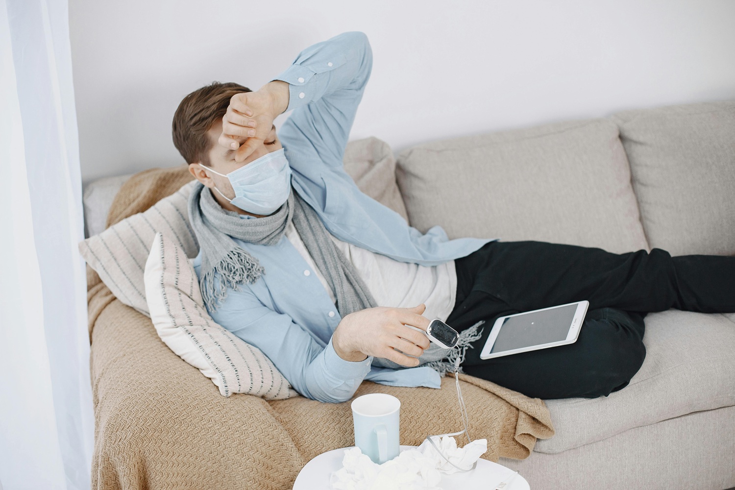 Vaistininkė atskleidė, kokių patarimų žmonės prisiskaito internete: kai kurie gali rimtai pakenkti