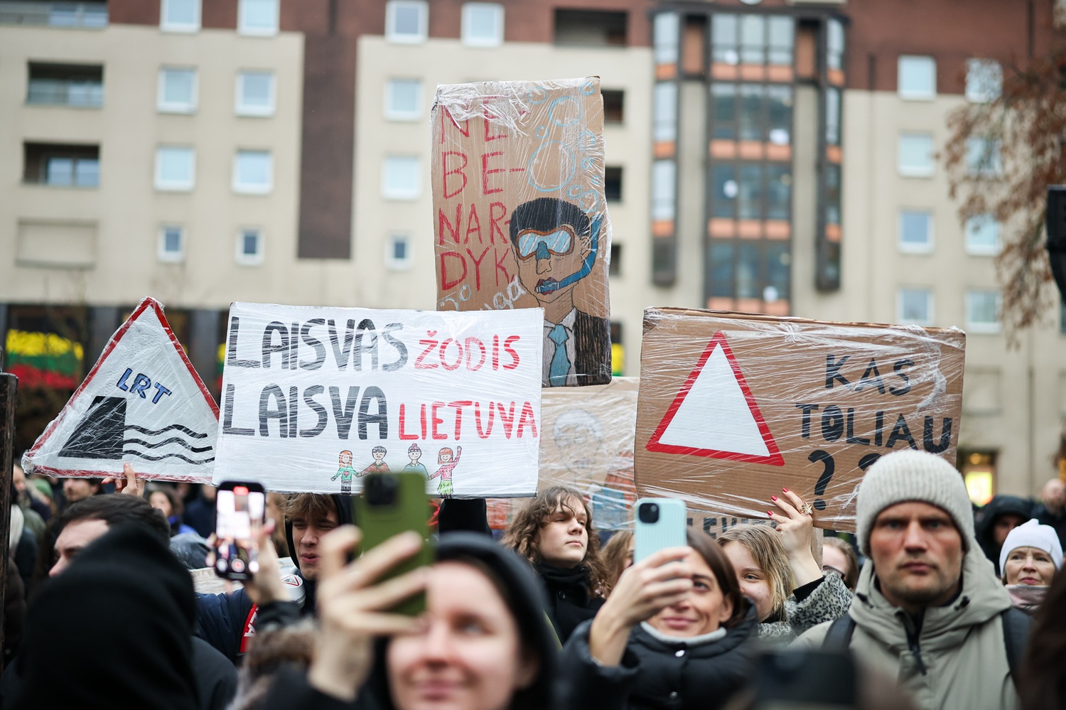 Protestų lydimas LRT įstatymo pataisas tikimasi priimti gegužę