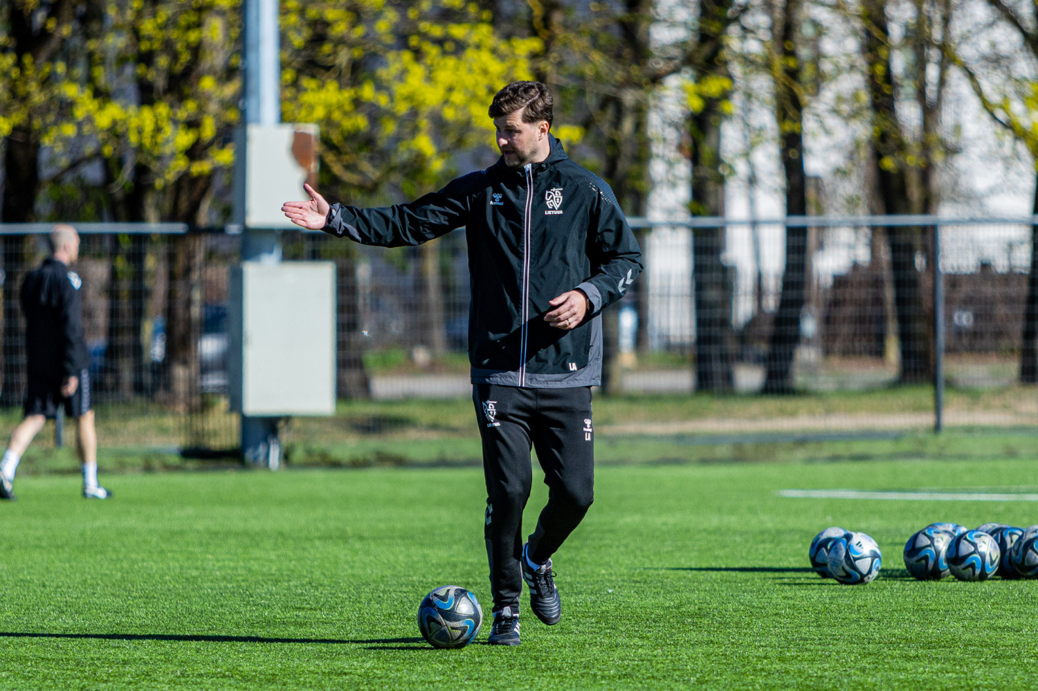 Futbolo treneris įvardijo dažną tėvų klaidą: kaip iš tiesų paskatinti vaiką sportuoti