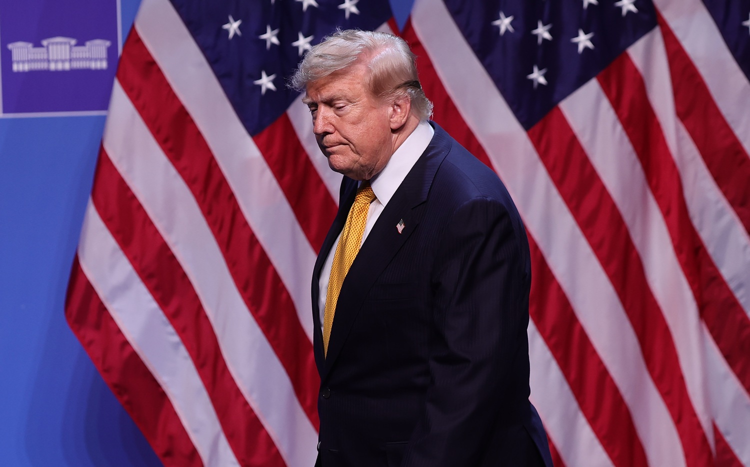 Trumpas abejoja, ar tikrai leis Ukrainai gaminti raketas „Patriot“ sistemoms
