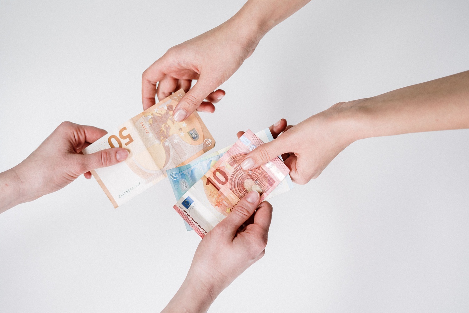Grynieji traukiasi iš kasdienybės: kada jų vis dar gali prireikti?
