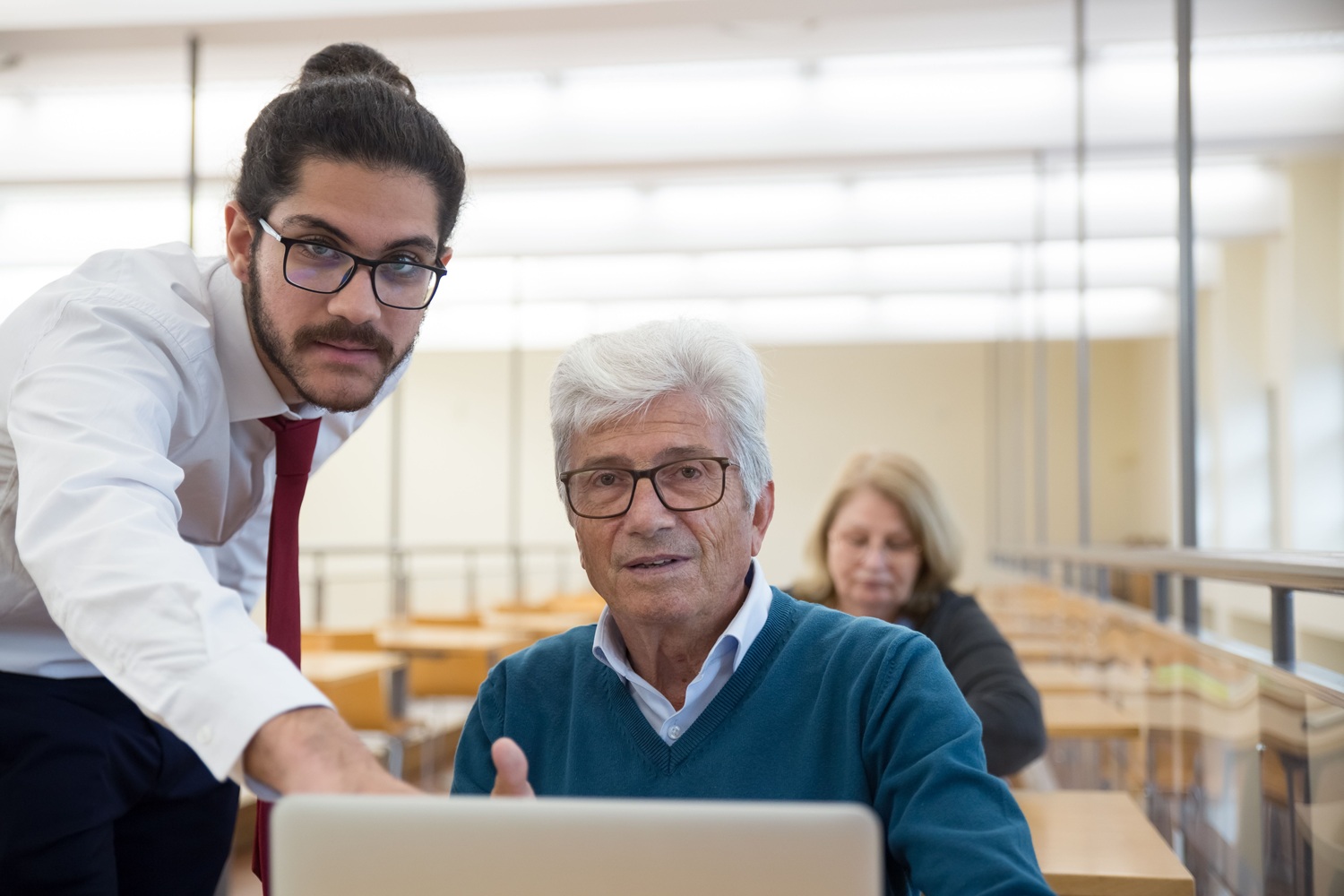 Studijos – ne tik jaunimui: kodėl vis daugiau žmonių grįžta į universitetus?