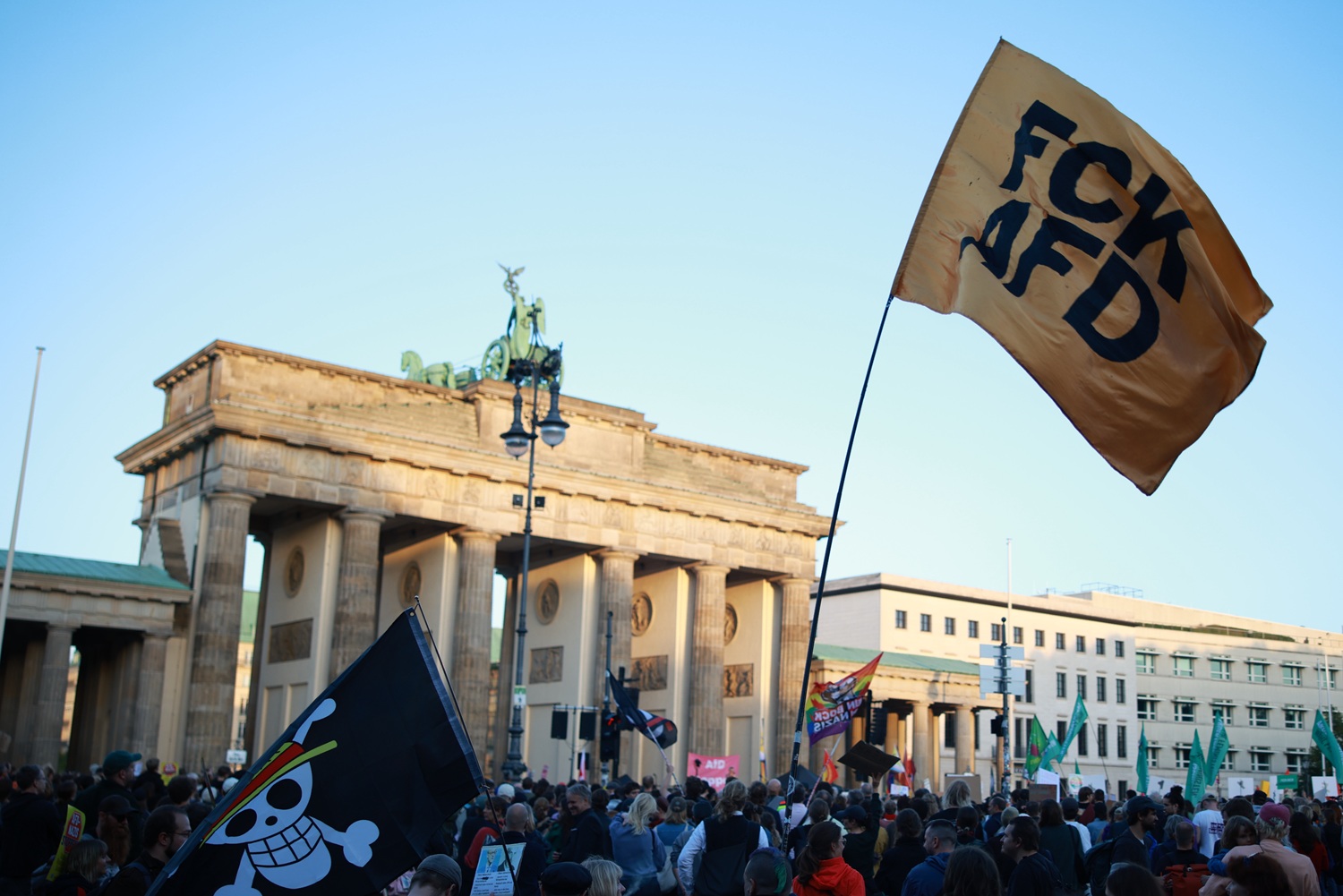 Po AfD pergalės rinkimuose – tūkstantiniai protestai visoje Vokietijoje