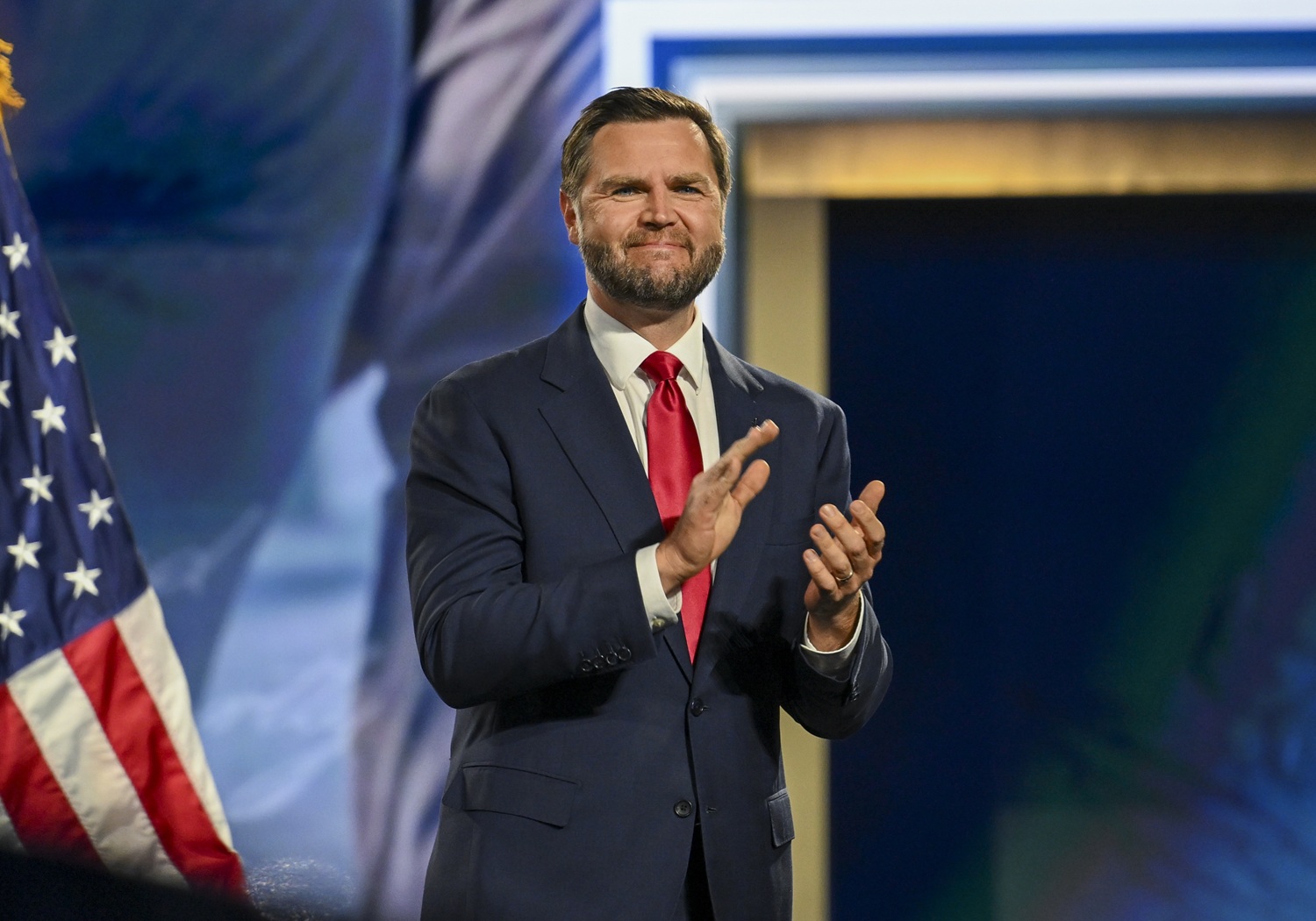 Vance'as: JAV negali nuolankiai vykdyti Izraelio Artimųjų Rytų politikos