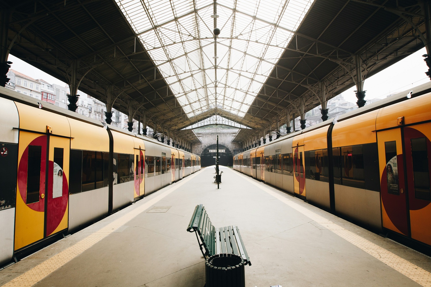 Latviai abejoja, ar gali sau leisti tęsti „Rail Baltica“ projektą