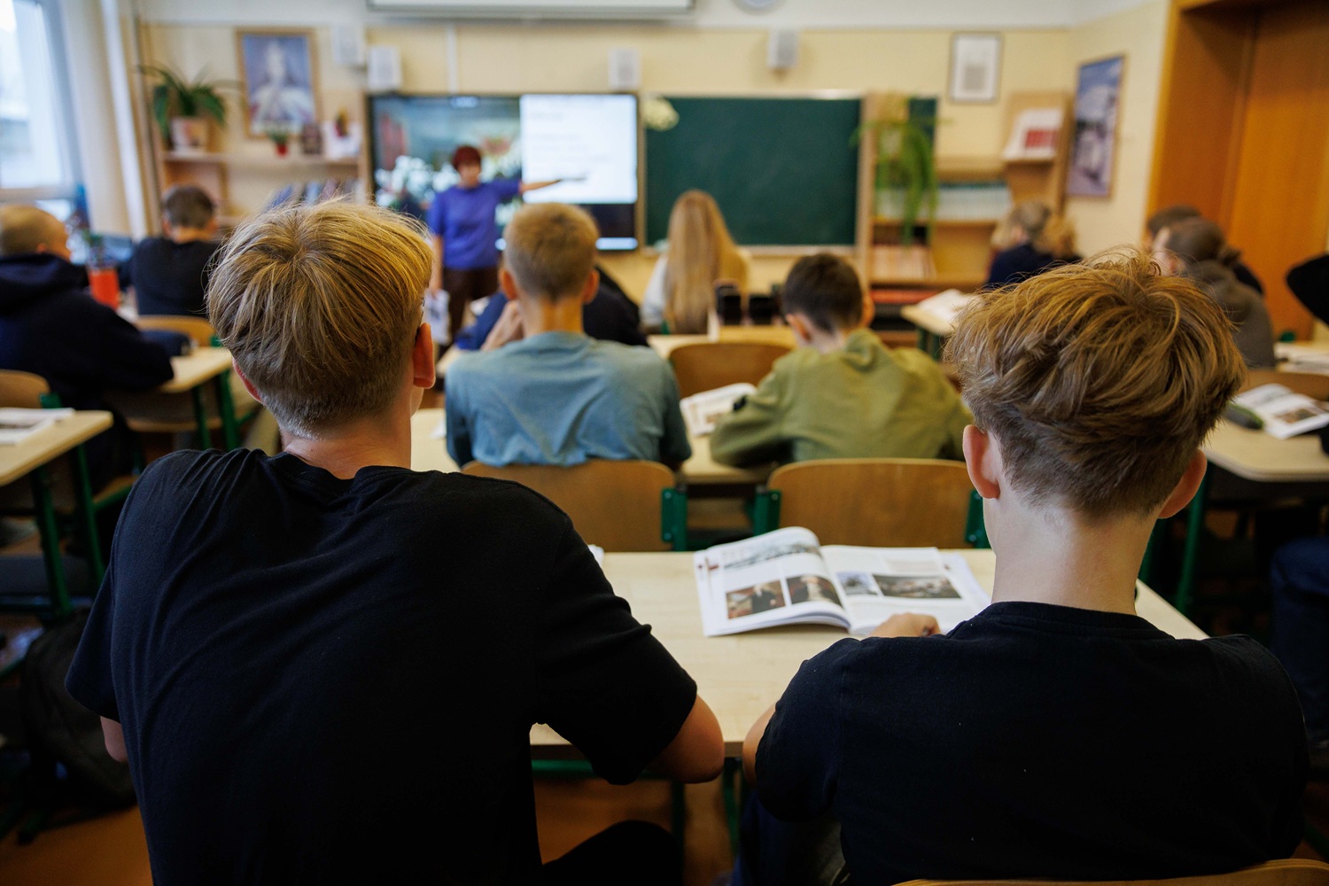 Tarp siūlymų dėl mokytojų saugumo – šalinti iš mokyklos agresyvius vaikus