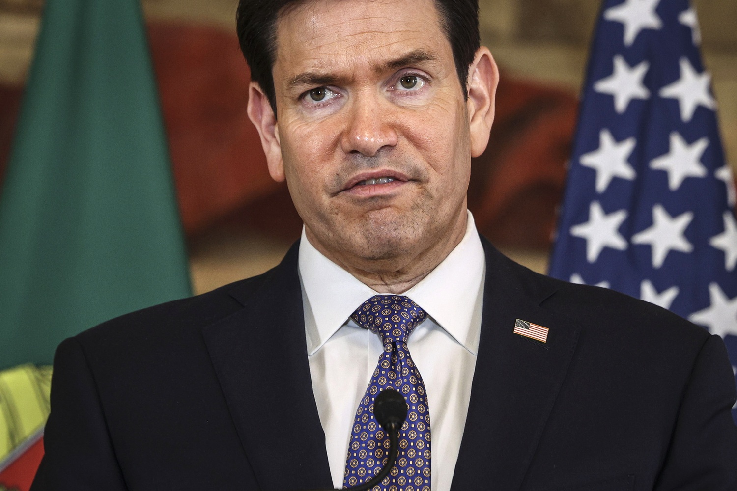 Rubio: Trumpą erzina kaltinimai, kad jis sąmoningai kenkia Ukrainai